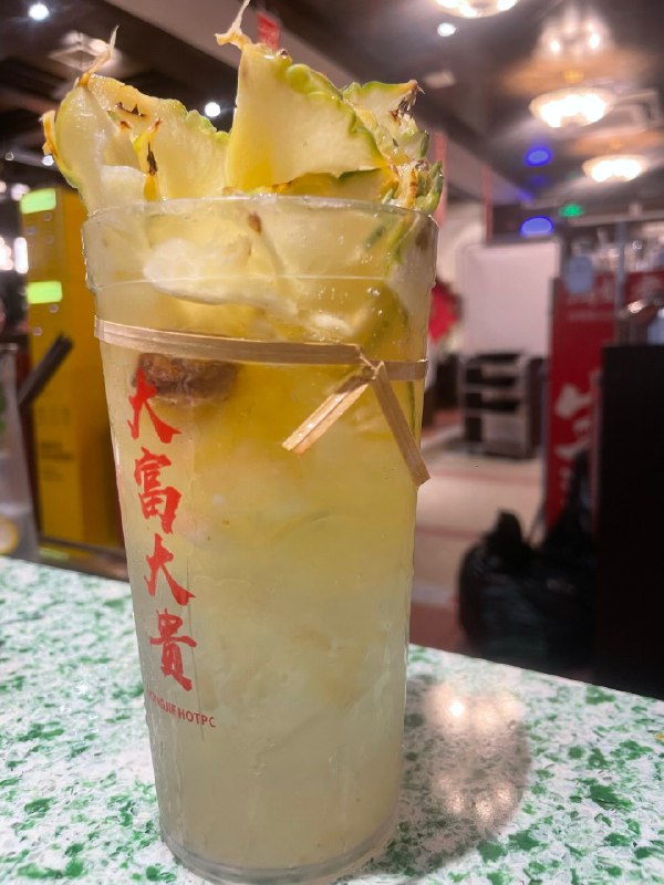 好久没出门跟老朋友聊天了暂时摆脱“放门口吧”的日常好久没出门跟老朋友聊天了暂时摆脱“放门口吧”的日常