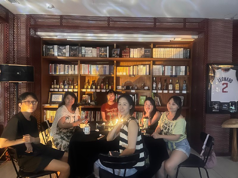 FreeLab上海（策划接单）深度交流局圆满结束🥳🥳前4A策划、现资深独立策划人诺琳分享了如何将职场技能迁移到自由职业、从0-1开拓客户、如何制作让甲方眼前一亮的作品集等等～到场的会员都说干货满满🤩🤩大家反馈这样人少的垂直深度交流局好好！！聊🉐️也很深入！！我们也争取之后经常办这类活动！！！FreeLab上海（策划接单）深度交流局圆满结束🥳🥳前4A策划、现资深独立策划人诺琳分享了如何将职场技能迁移到自由职业、从0-1开拓客户、如何制作让甲方眼前一亮的作品集等等～到场的会员都说干货满满🤩🤩大家反馈这样人少的垂直深度交流局好好！！聊🉐️也很深入！！我们也争取之后经常办这类活动！！！