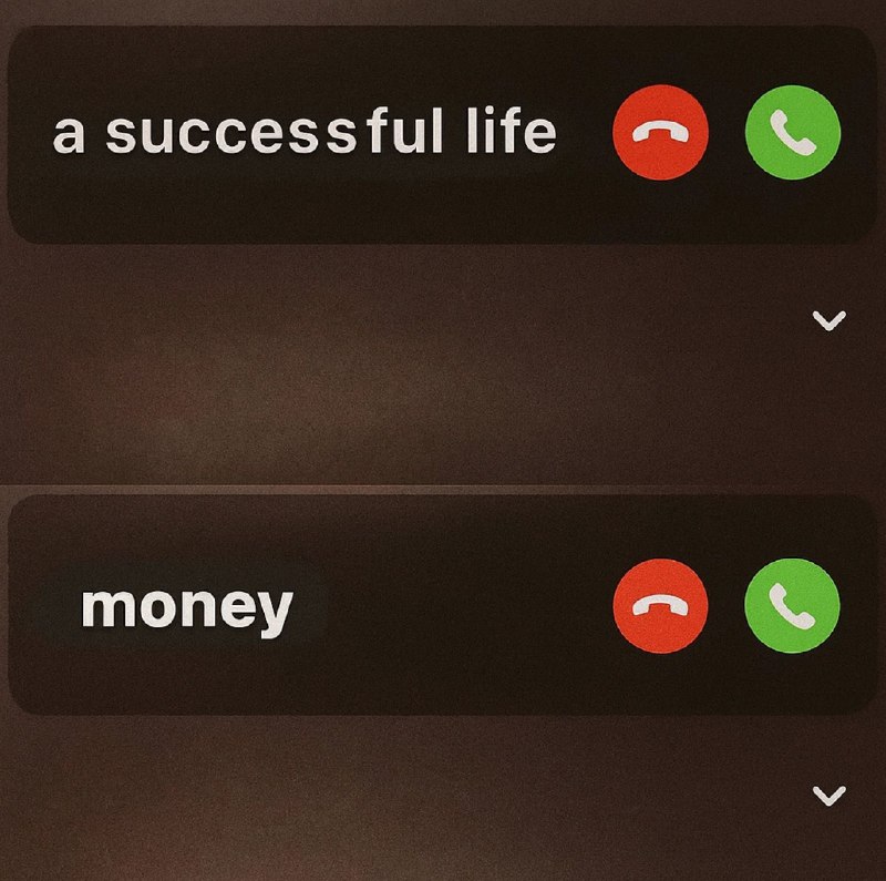 这张图有意思，未来的富豪们别犹豫，接通它~😎