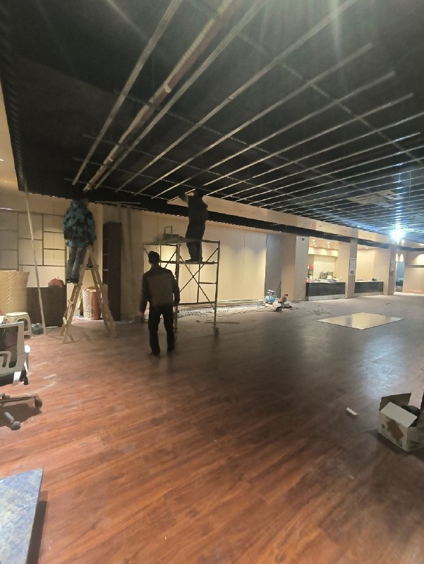 花 260 万开一家会所，这个故事该怎么写