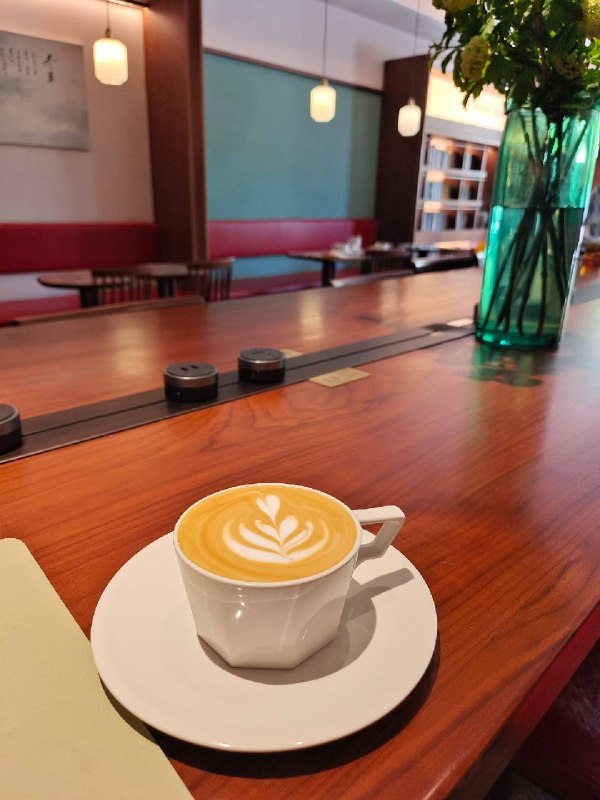 周五上午早起工作咯☕️雨后初晴，天气很好