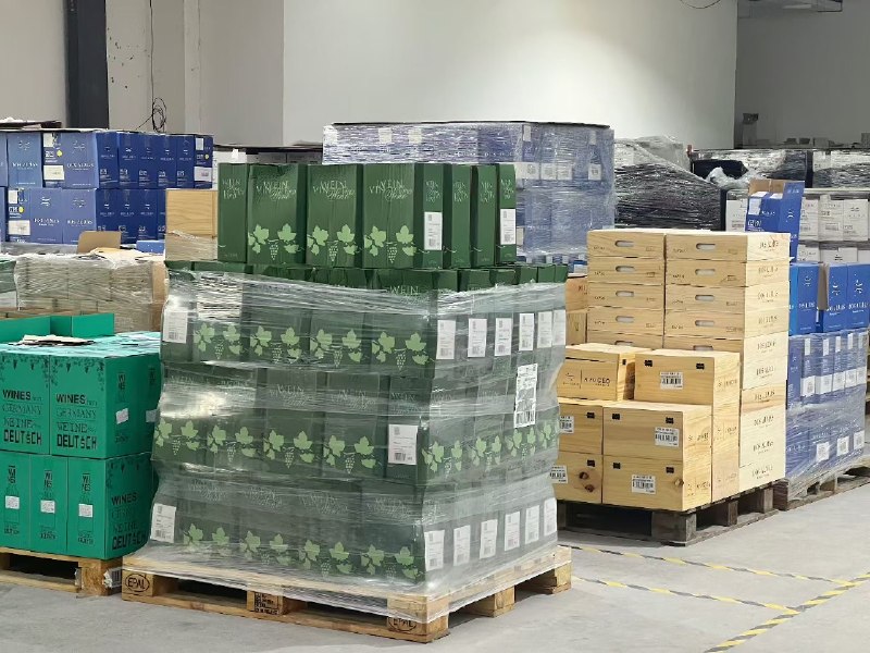 新招的库管大哥，是一个在家带孩子很多年的全职宝爸