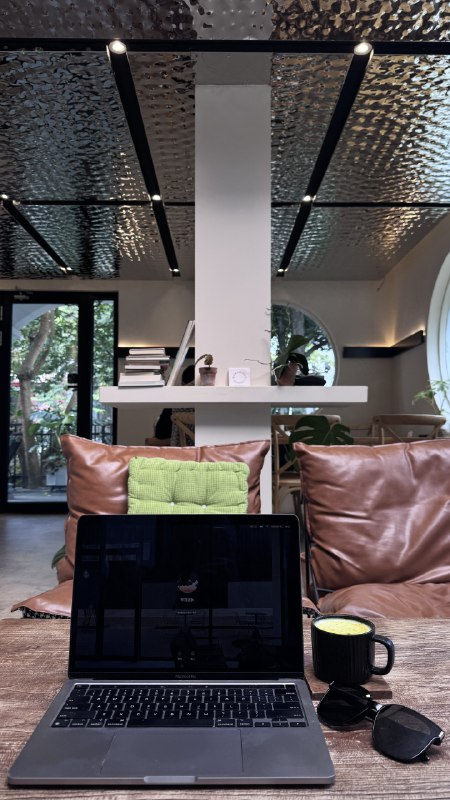 独处可以让我清楚得看见自己，平静得感受到我自己