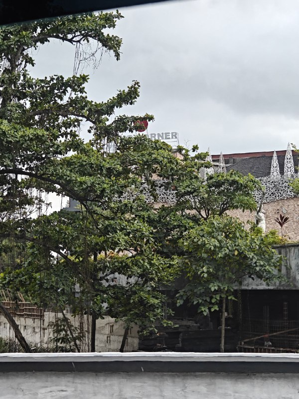 工作结束，今天主要是换酒店，从巴厘岛南部uluwatu区域去身心灵圣地乌布