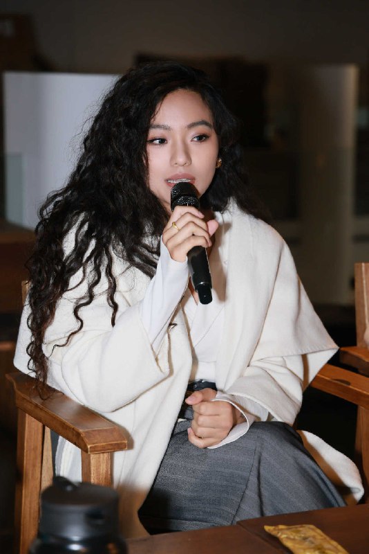 25 年 7 月第一次参加成都百人场的自媒体大会，那时候我还是台下一位普通的听众