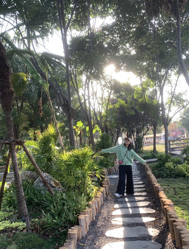 今日份电量充满🈶️晒了 逛了 日落看了跑了 6 公里✌️今日份电量充满🈶️晒了 逛了 日落看了跑了 6 公里✌️