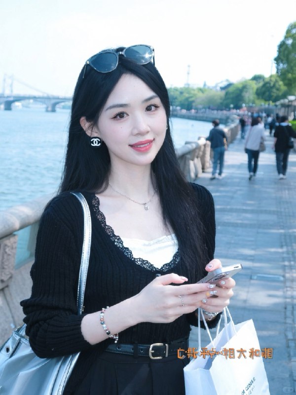 耐烦，是一种稀缺竞争力我观察到一个很稳定的规律：真正能拉开差距的能力，往往不酷，也不新，更谈不上“风口”