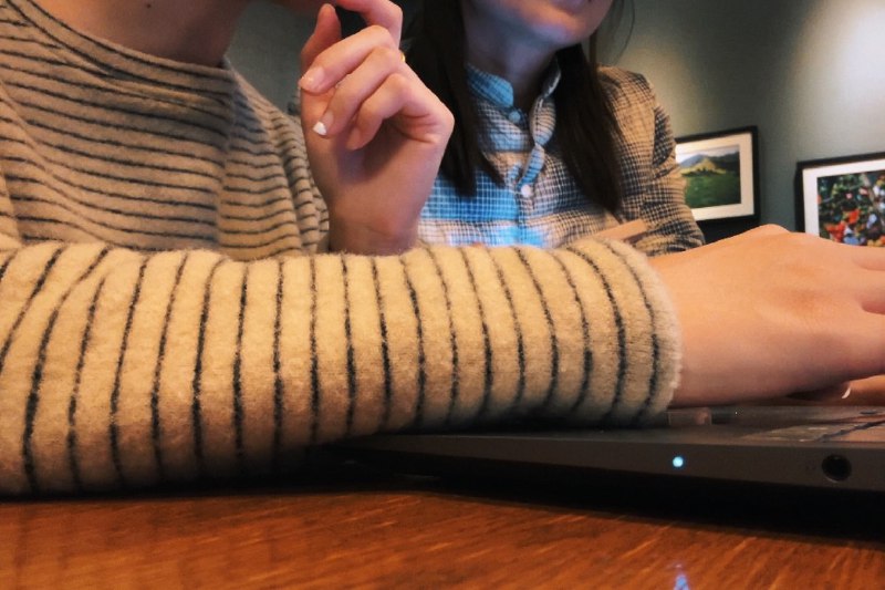 🤎和朋友一起星巴克办公🤎和朋友一起星巴克办公