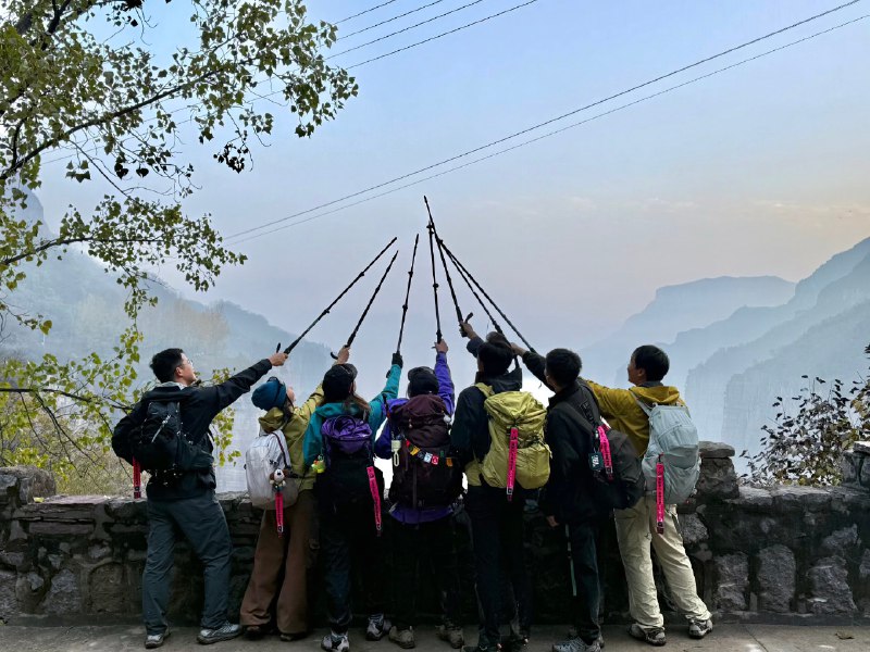 又来徒步了开心😃😃又来徒步了开心😃😃